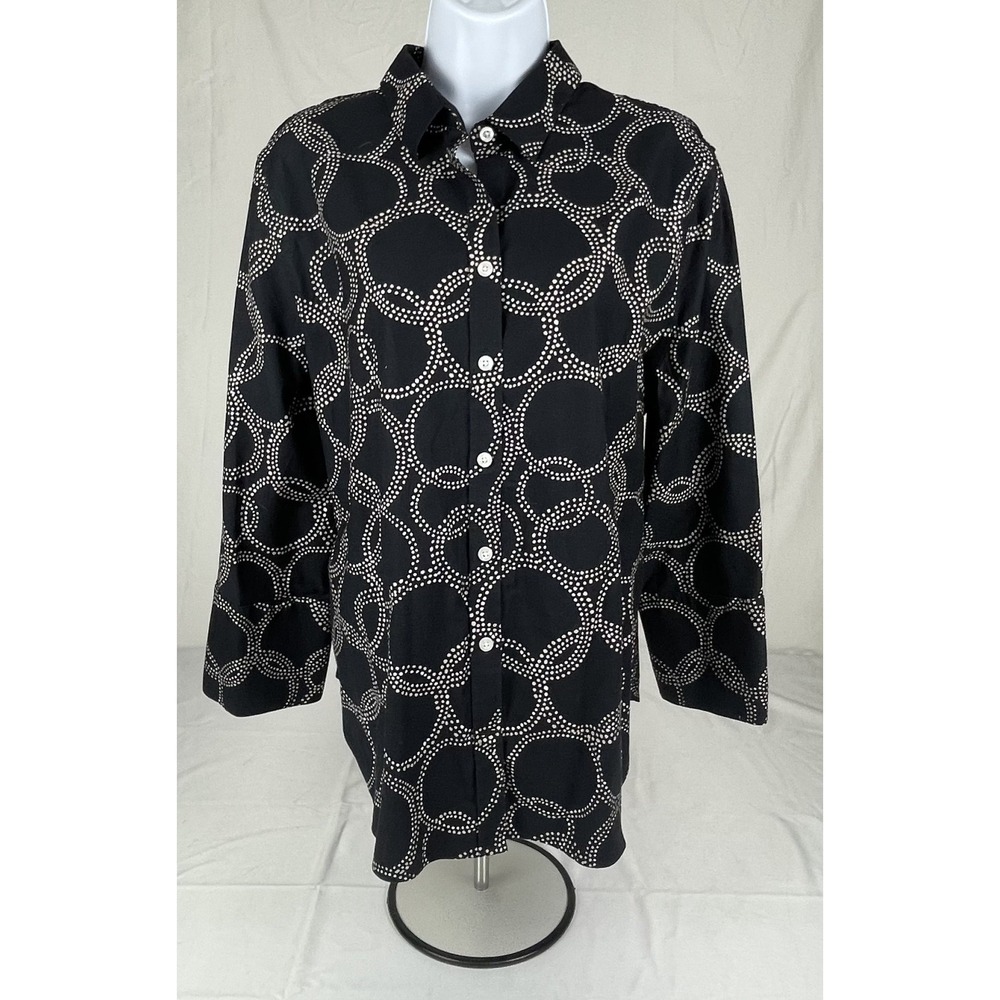 CHICO'S No-Iron Black White Abstract Print Button Up Shirt Blouse Top Size 2/12